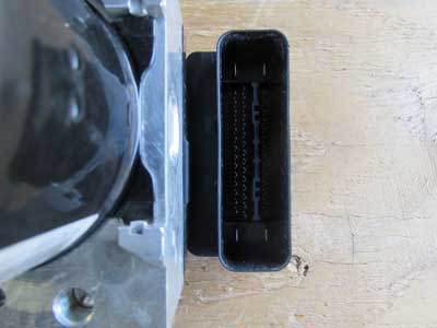BMW ABS Control Module Hydro Unit Anti Lock Brake Pump DSC 34526776067 E90 323i 325i 328i 330i 335i3